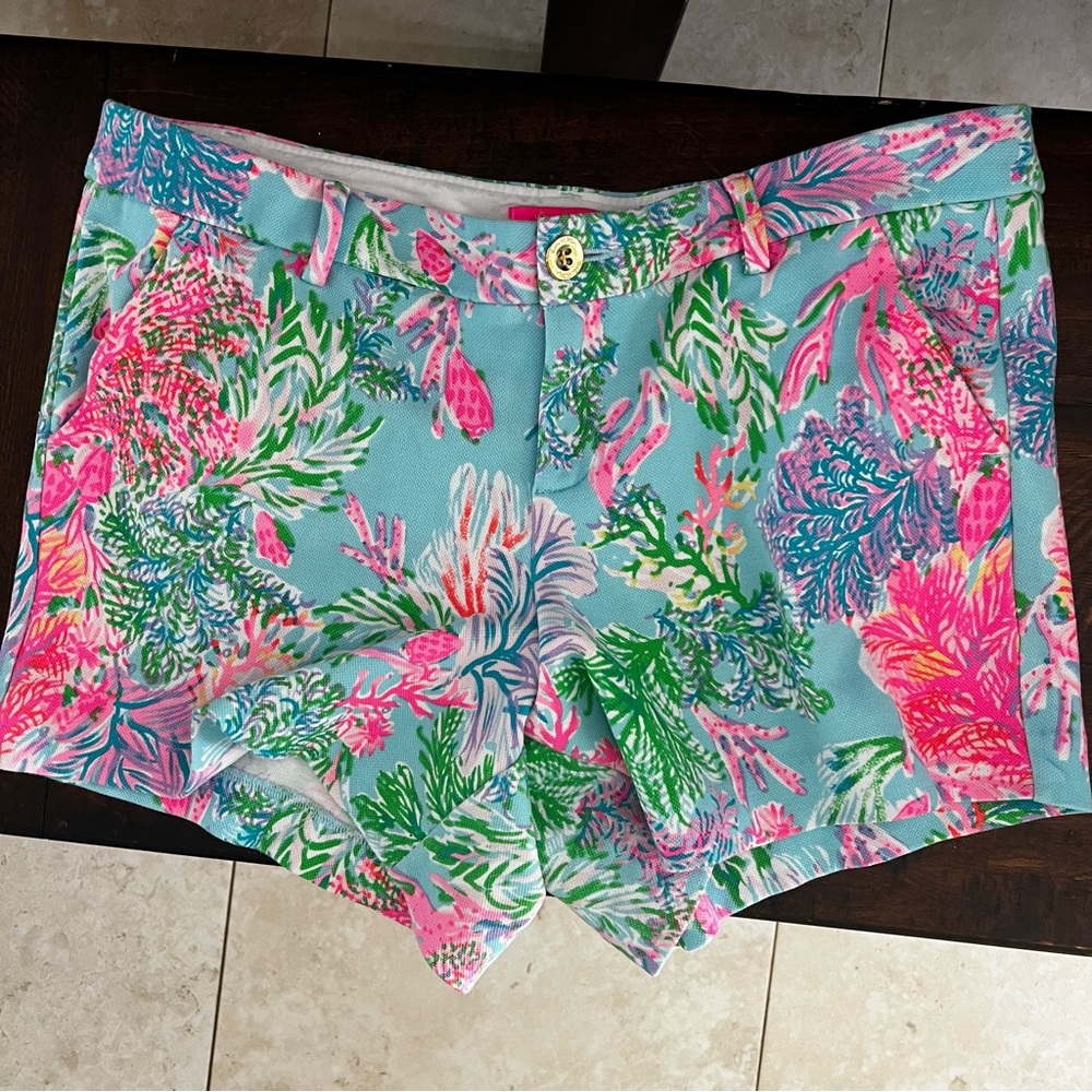 EUC Lilly Pulitzer Callahan stretchy short size 12